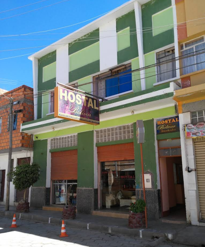 Fachada Hostal Bolivar